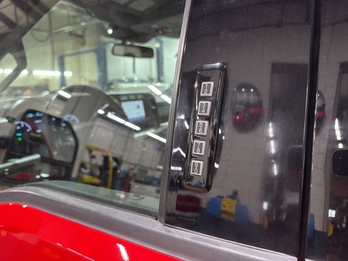 Used 2023 Ford F350 XLT image 14