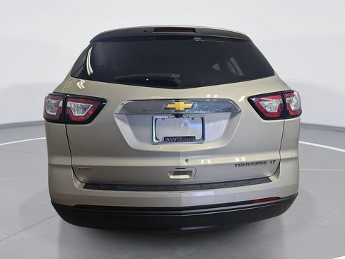 Used 2015 Chevrolet Traverse LT w/ Style and Technology Package AWD/4WD image 5