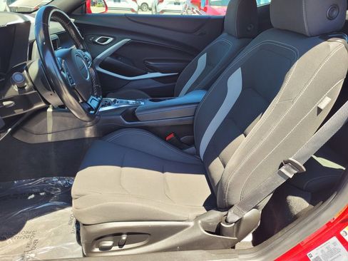 Used 2023 Chevrolet Camaro LT image 25