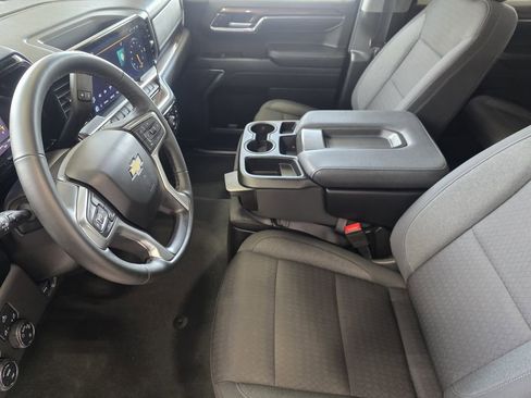 Used 2024 Chevrolet Silverado 1500 LT AWD/4WD image 13