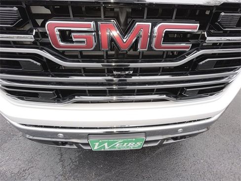 New 2026 GMC Sierra 1500 SLT w/ SLT Premium Package image 32