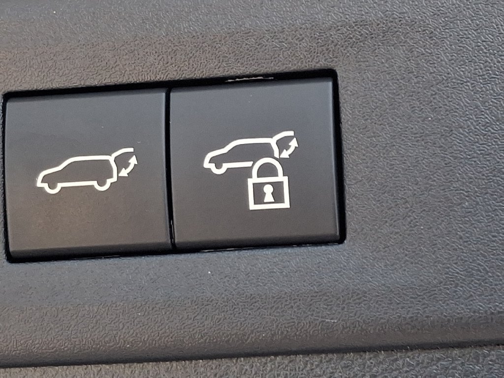 Used 2025 Lexus NX 250 AWD w/ Cold Area Package image 30