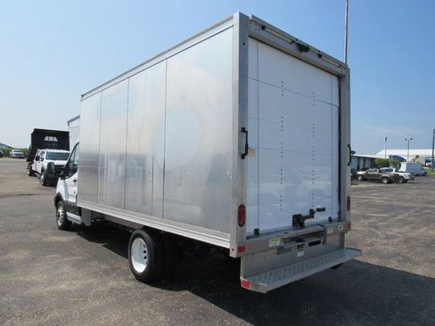 Used 2019 Ford Transit 350 156 DRW RWD image 5
