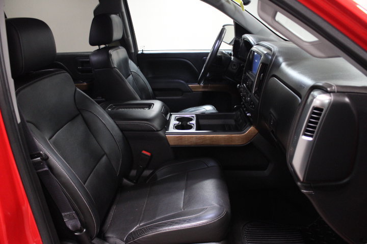Used 2016 Chevrolet Silverado 1500 LTZ w/ Sport Package AWD/4WD image 24
