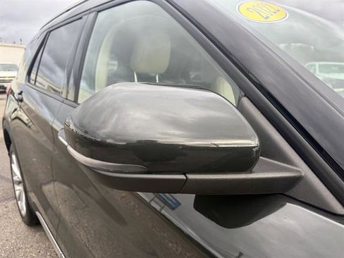 Used 2022 Ford Explorer Platinum w/ Equipment Group 601A image 12