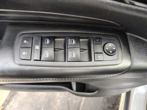 Certified 2024 Dodge Durango SXT image 21