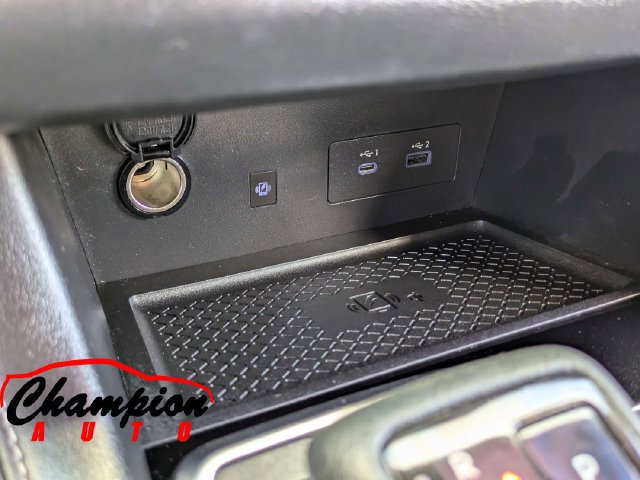 Used 2022 Nissan Pathfinder SL w/ SL Premium Package FWD image 28