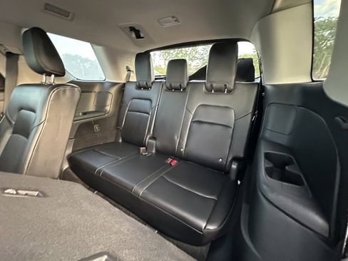 Certified 2024 Nissan Pathfinder SL image 22