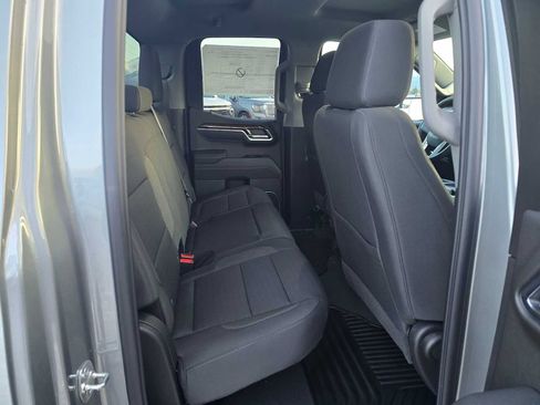 New 2026 GMC Sierra 1500 Elevation image 12