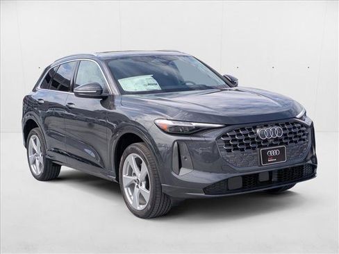 New 2025 Audi Q5 Premium Plus image 6