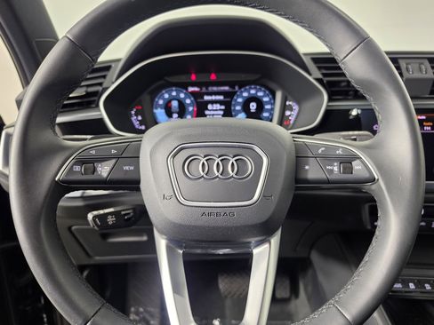 Certified 2025 Audi Q3 2.0T Premium w/ Convenience Package AWD/4WD image 24