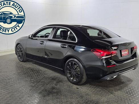 Used 2021 Mercedes-Benz A 220 image 5