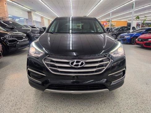 Used 2017 Hyundai Santa Fe Sport AWD/4WD image 2