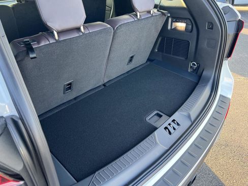 New 2026 Ford Explorer Platinum image 46