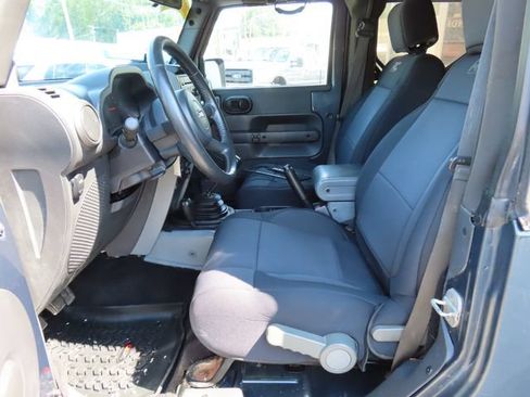 Used 2007 Jeep Wrangler X AWD/4WD image 14