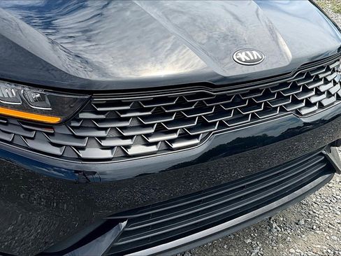 Used 2021 Kia K5 LXS image 18