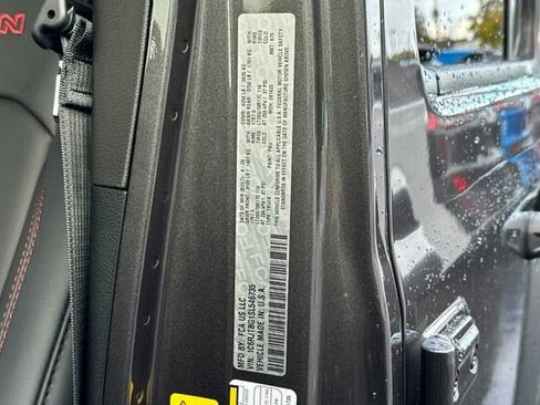 New 2025 Jeep Gladiator Rubicon w/ Convenience Group image 26