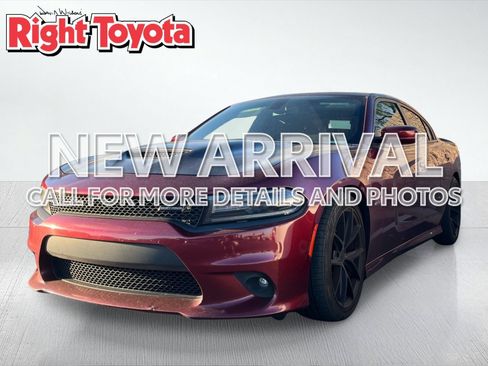 Used 2018 Dodge Charger R/T Scat Pack w/ Beats Audio Group RWD image 1