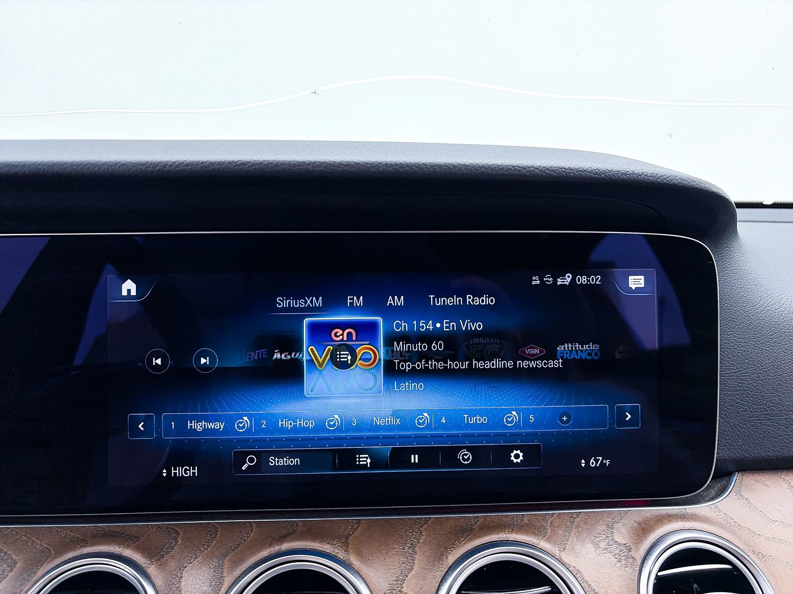 Used 2022 Mercedes-Benz E 350 Sedan image 22