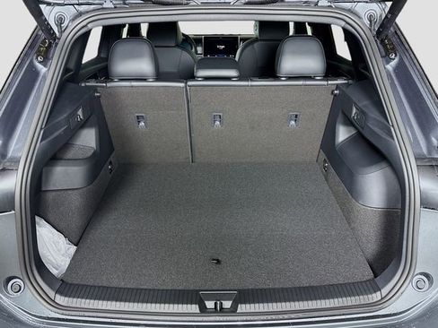 New 2026 Volkswagen Tiguan SE R-Line image 26