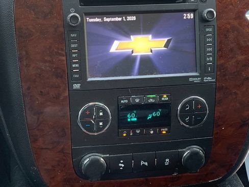 Used 2012 Chevrolet Tahoe LTZ RWD image 19
