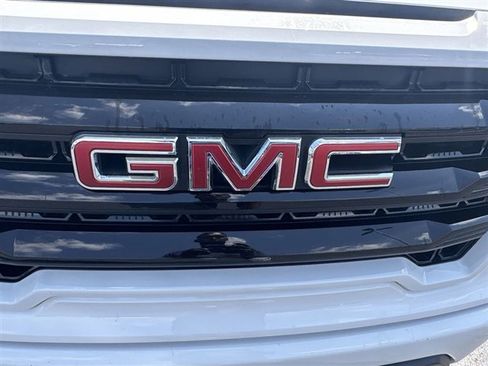 Used 2022 GMC Sierra 1500 Elevation AWD/4WD image 29