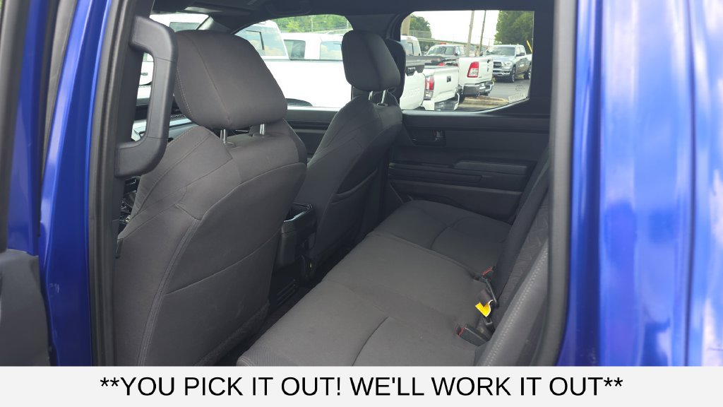 Used 2025 Toyota Tacoma SR5 AWD/4WD image 22