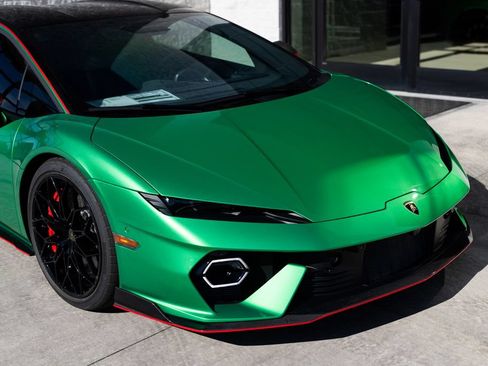 Used 2026 Lamborghini Temerario AWD/4WD image 3