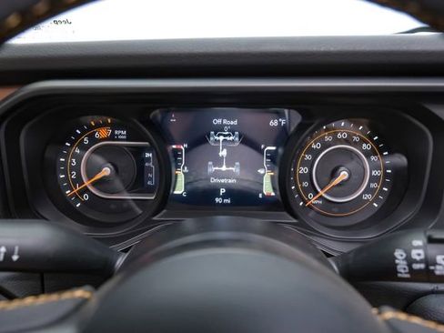 Used 2024 Jeep Wrangler Unlimited Sport AWD/4WD image 59