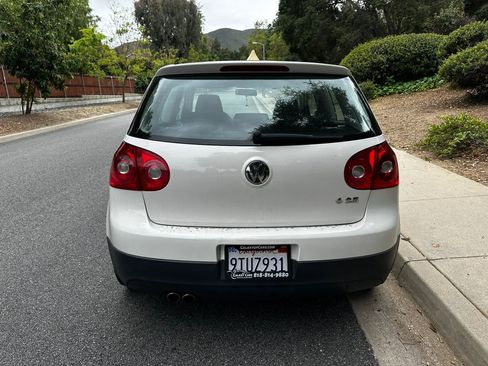 Used 2009 Volkswagen Rabbit S FWD image 5
