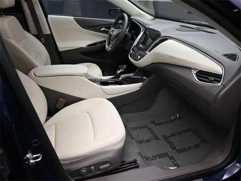 Used 2022 Chevrolet Malibu Premier image 18