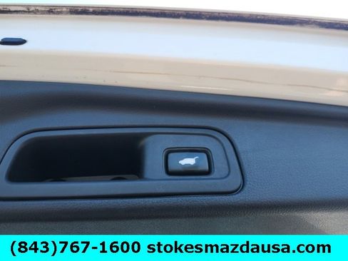 Used 2016 Honda Pilot Touring image 23