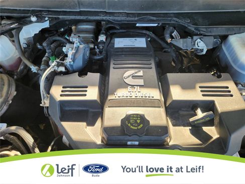 Used 2025 RAM 1500 Laramie w/ Night Edition AWD/4WD image 23