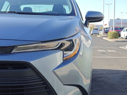Used 2024 Toyota Corolla LE image 32