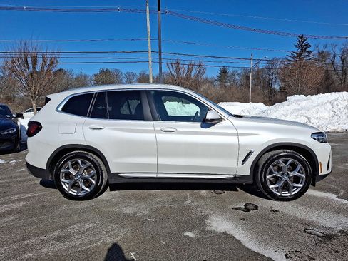 Used 2023 BMW X3 xDrive30i w/ Premium Package image 8