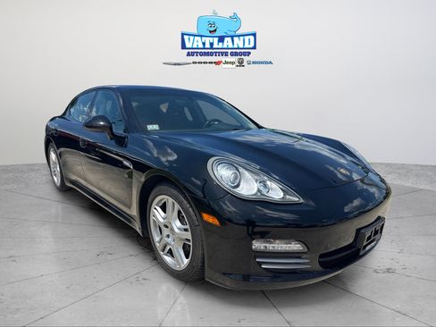 Used 2011 Porsche Panamera 4 AWD/4WD image 48