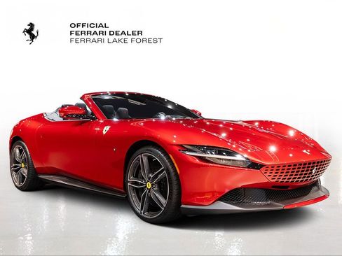 Used 2025 Ferrari Roma Spider image 8