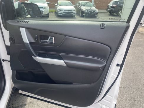 Used 2014 Ford Edge SEL w/ Equipment Group 205A image 23
