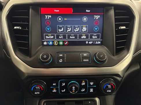 Used 2022 GMC Acadia SLE image 45