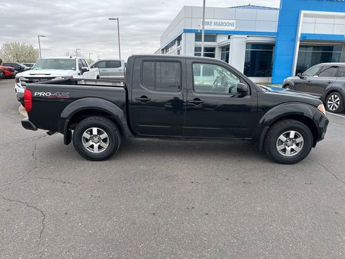 Used 2012 Nissan Frontier PRO-4X image 33