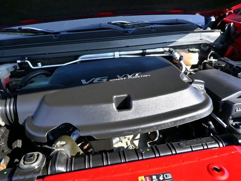 Used 2021 Chevrolet Colorado Z71 w/ Safety Package image 35