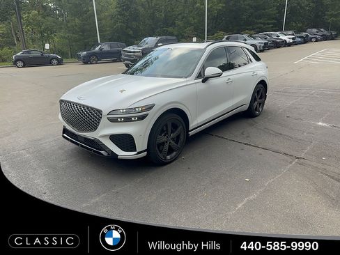 Used 2023 Genesis GV70 2.5T w/ Sport Prestige Package AWD/4WD image 1