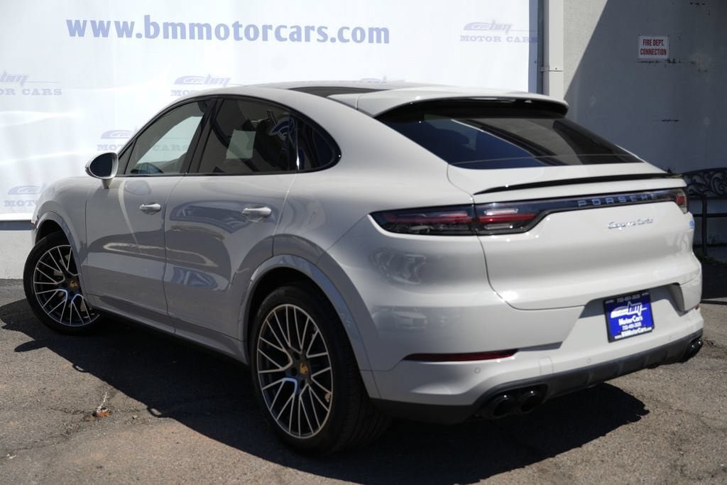 Used 2023 Porsche Cayenne Turbo w/ Premium Package Plus (PI3) AWD/4WD image 4