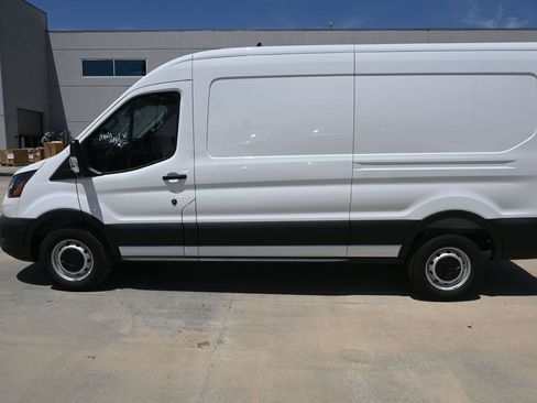 New 2025 Ford Transit 250 148 Medium Roof w/ Load Area Protection Package image 13