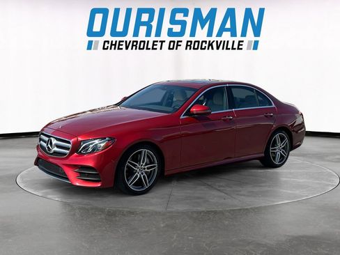 Used 2017 Mercedes-Benz E 300 image 2