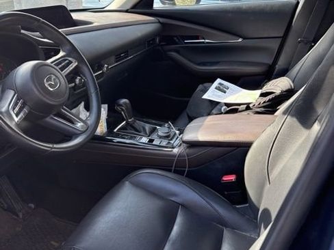 Used 2021 MAZDA CX-30 AWD 2.5 S w/ Premium Package image 2