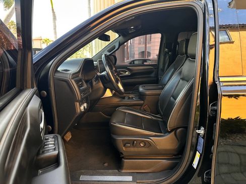 Used 2021 GMC Yukon XL SLT AWD/4WD image 22