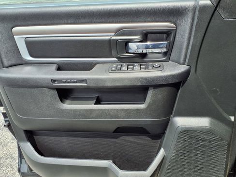 Used 2024 RAM 1500 Warlock AWD/4WD image 17