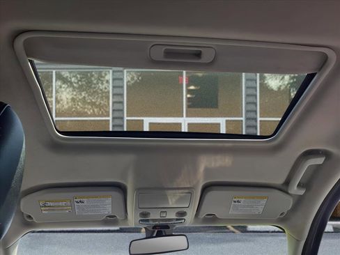 Used 2021 Ford EcoSport Titanium w/ Interior Protection Package image 11