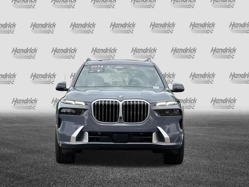 Used 2024 BMW X7 xDrive40i w/ Climate Comfort Package AWD/4WD image 10